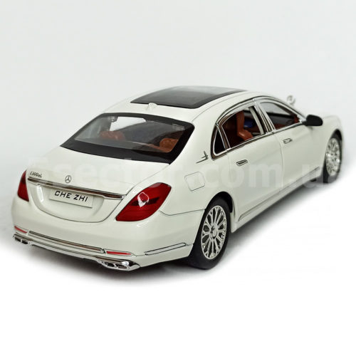 Mercedes-Benz E 300 L Модель 1:24 Белый