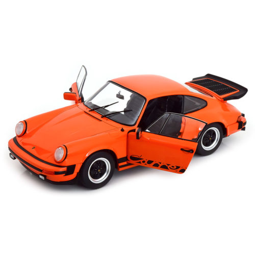 Porsche 911 Carrera 3.2 Coupe 1984 Модель 1:18 Оранжевый