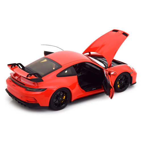 Porsche 911 GT3 (992 II) Coupe 2021 Модель 1:18 Оранжевый