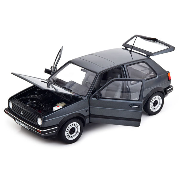 Volkswagen Golf 2 CL 1988 Модель 1:18 Серый