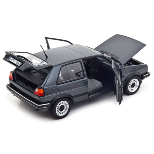 Volkswagen Golf 2 CL 1988 Модель 1:18 Серый