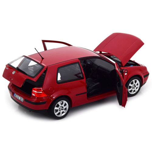 Volkswagen Golf 4 2002 Модель 1:18 Красный