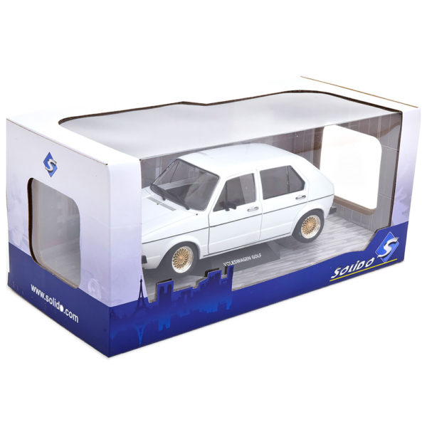 Volkswagen Golf L 1983 Custom Модель 1:18 Белый