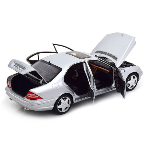 Mercedes-Benz S55 AMG W220 Модель 1:18 Серый