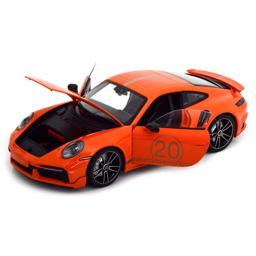 Porsche 911 (992) Turbo S 2021 Модель 1:18 Оранжевый