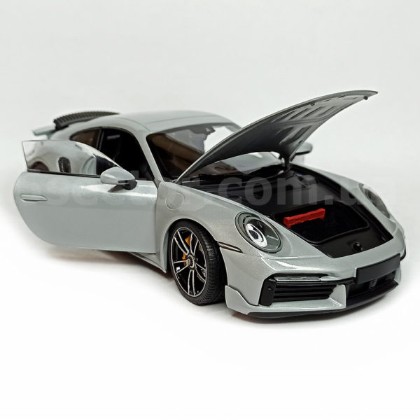 Porsche 911 (992) Turbo S Coupe 2021 Модель 1:18 Серый