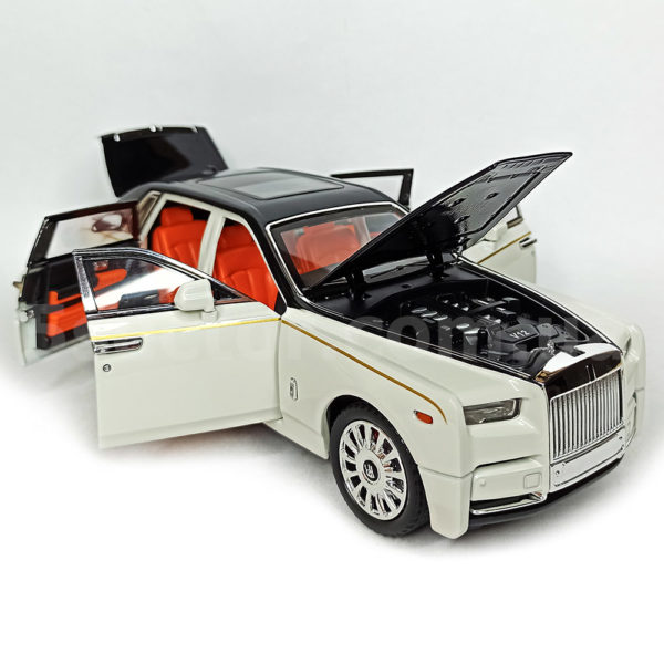 Rolls-Royce Phantom VIII Модель 1:18 Черно-белый