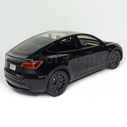 Tesla Model Y Масштабная модель 1:24 Черный