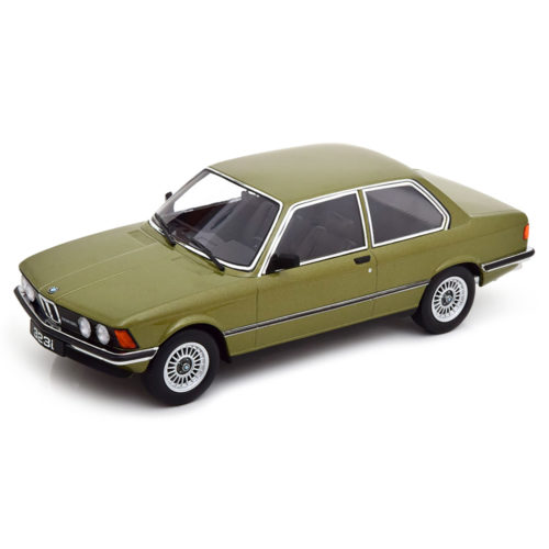 BMW 323i E21 1978 Модель 1:18 Зеленый