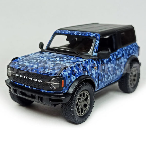 Ford Bronco 2022 Camo Edition Модель 1:36 Синий