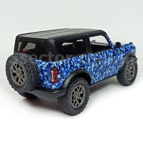 Ford Bronco 2022 Camo Edition Модель 1:36 Синий