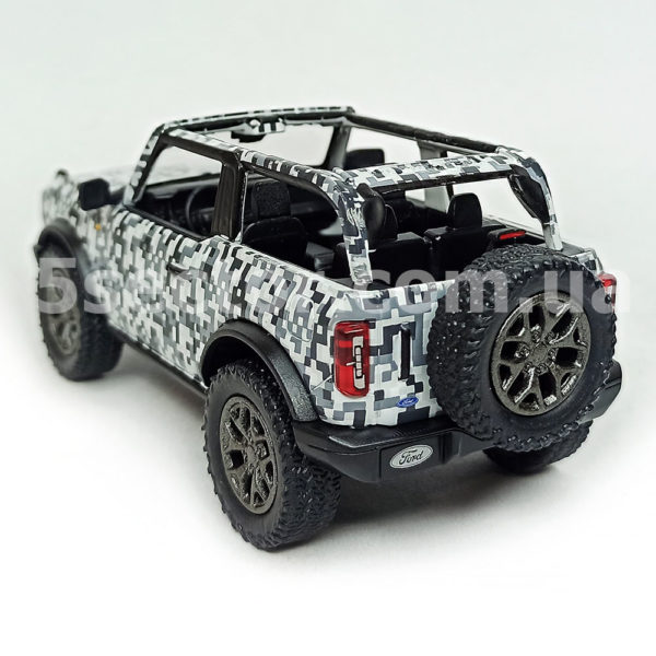 Ford Bronco Open Top 2022 Camo Edition Модель 1:36 Белый