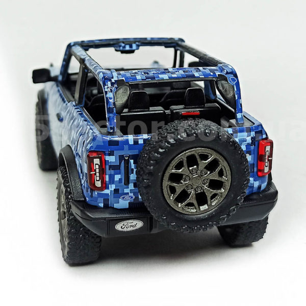 Ford Bronco Open Top 2022 Camo Edition Модель 1:36 Синий