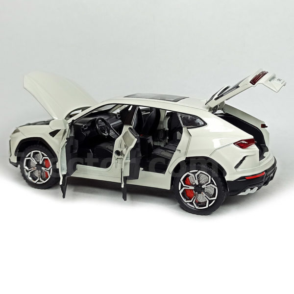 Lamborghini Urus SUV Модель 1:24 Белый