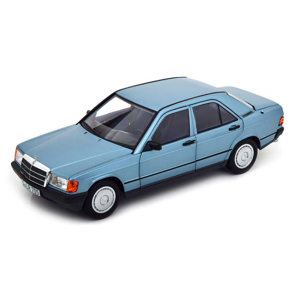 Mercedes-Benz 190E 1984 Модель 1:18 Голубой