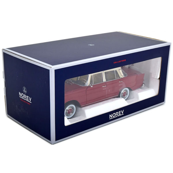 Mercedes-Benz 200 W110 Saloon 1966 Модель 1:18 Красный