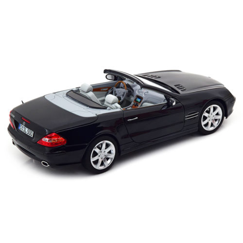 Mercedes-Benz SL 500 R230 2003 Модель 1:18 Черный