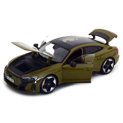 Audi RS e-tron GT 2022 Модель 1:18 Оливковый