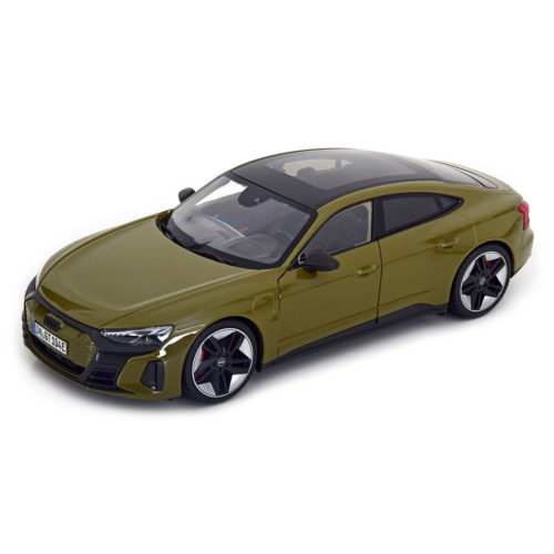 Audi RS e-tron GT 2022 Модель 1:18 Оливковый