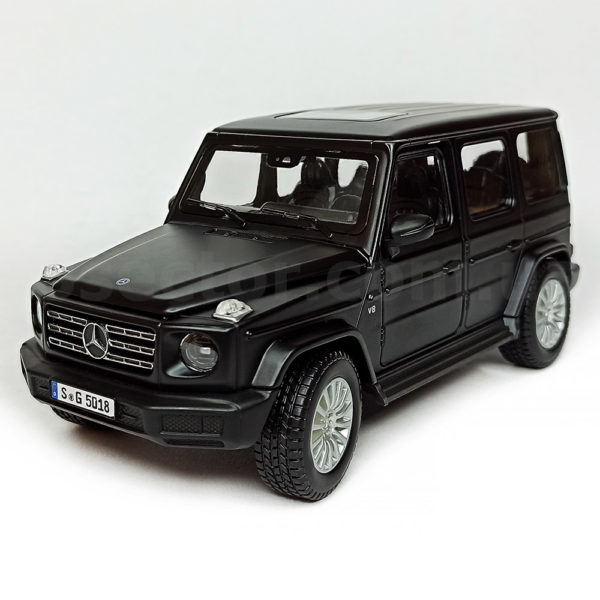 Mercedes-Benz G 500 Модель 1:24 Черный матовый