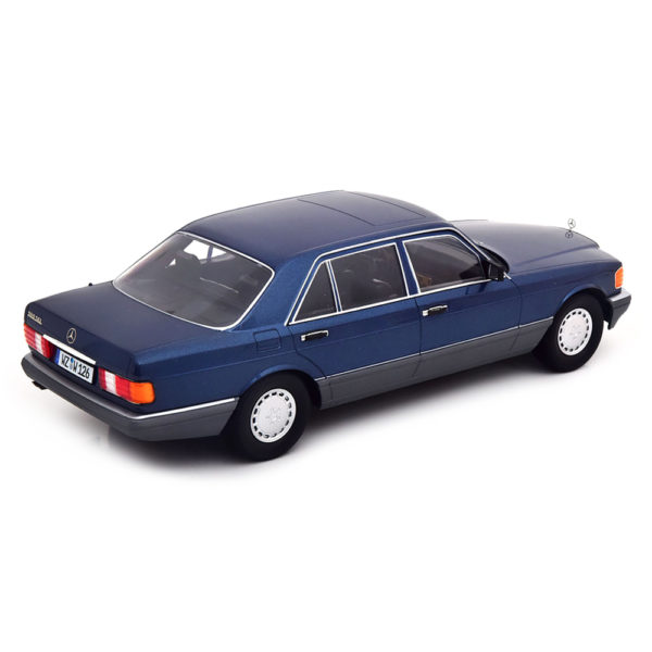 Mercedes-Benz 560 SEL W126 Facelift Модель 1:18 Синий