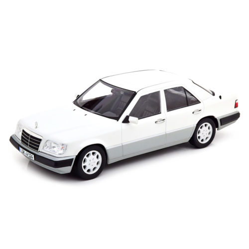 Mercedes-Benz E-Class W124 1989 Модель 1:18 Белый