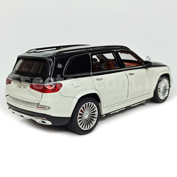 Mercedes-Maybach GLS 600 Модель 1:24 Черно-белый