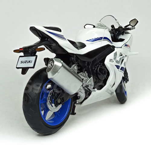 Suzuki GSX-R1000 Масштабная модель 1:12 Белый