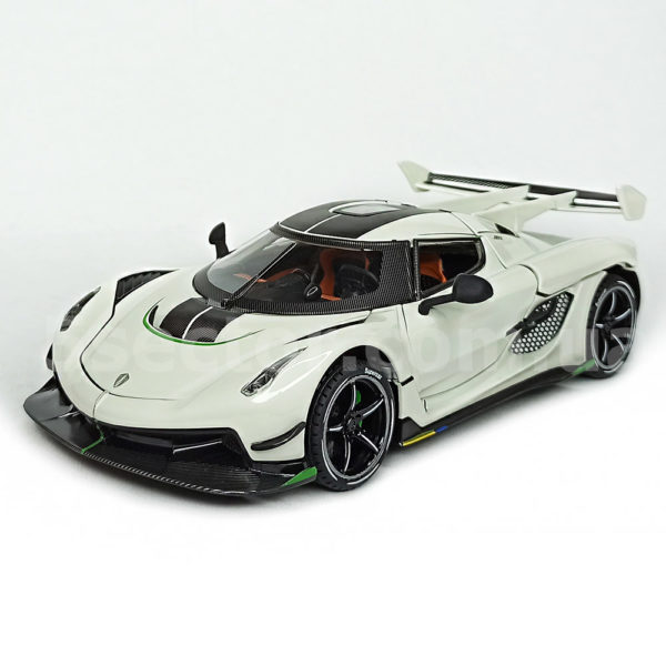 Koenigsegg Jesko Масштабная модель 1:24 Белый