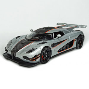 Koenigsegg One:1 Масштабная модель 1:24 Серый