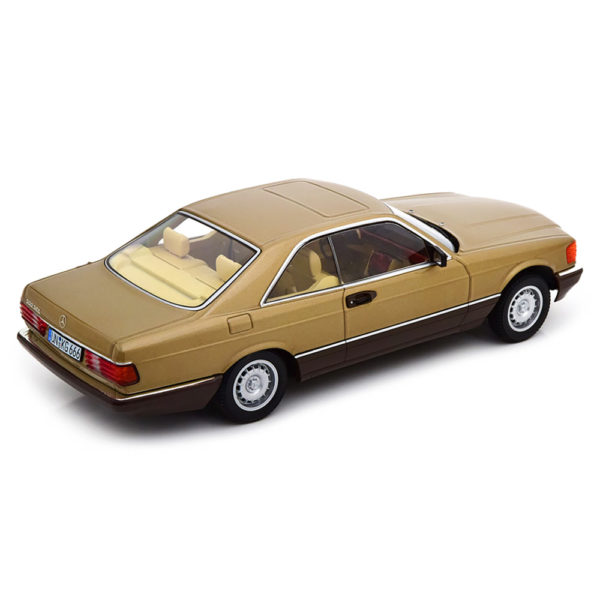 Mercedes-Benz 500 SEC C126 1987 Модель 1:18