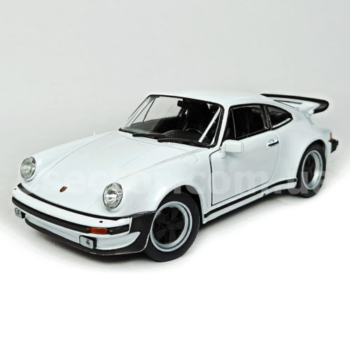Porsche 911 Turbo 3.0 1974 Модель 1:24 Белый