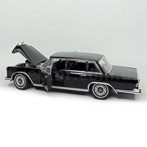 Mercedes-Benz 600 W100 1963 Модель 1:24 Черный