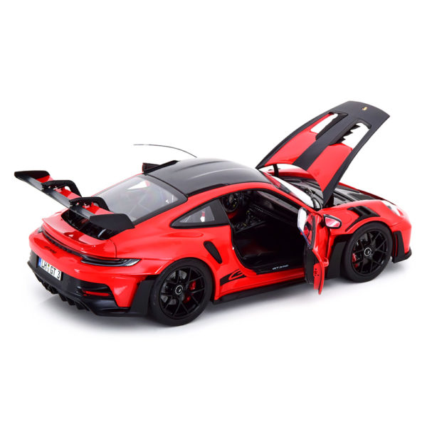 Porsche 911 GT3 RS Weissach Package Модель 1:18 Красный