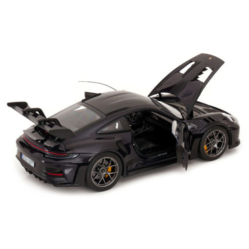 Porsche 911 GT3 RS Weissach Package 2022 Модель 1:18