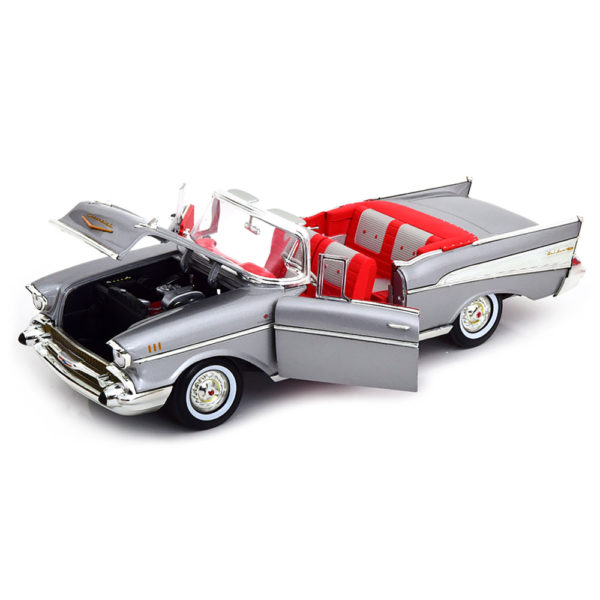 Chevrolet Bel Air Convertible 1957 Модель 1:18 Серый