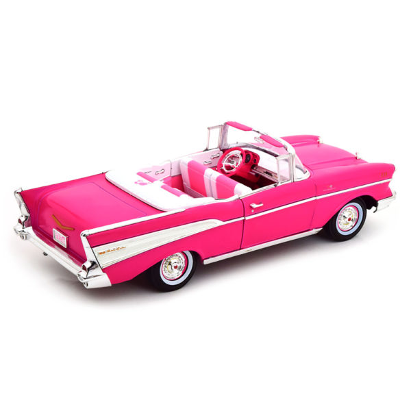 Chevrolet Bel Air Convertible Barbie 1957 Модель 1:18