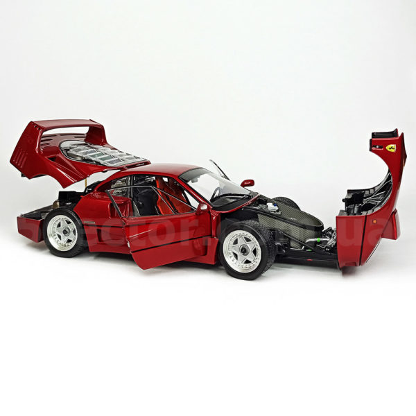 Ferrari F40 Масштабная модель 1:18 Красный