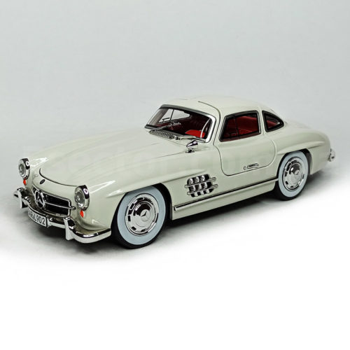 Mercedes-Benz 300 SL Coupe W198 Модель 1:24 Белый