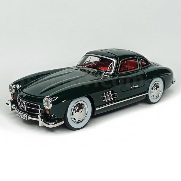 Mercedes-Benz 300 SL Coupe W198 Модель 1:24 Зеленый