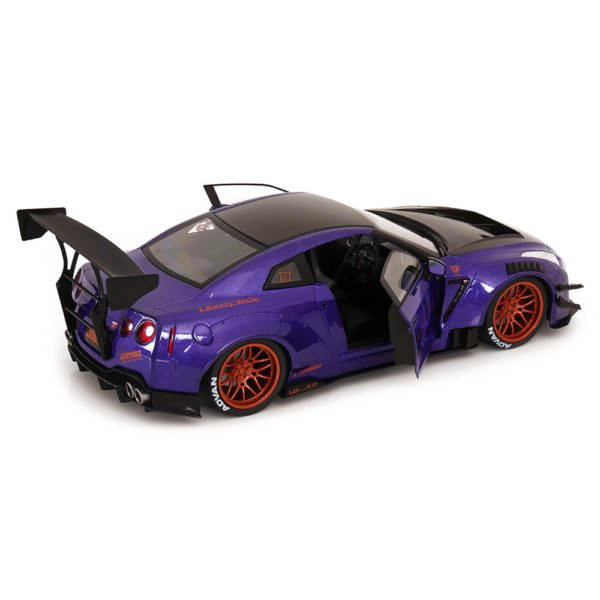 Nissan Skyline GT-R R35 LBWK Body Kit Type 2 Модель 1:18