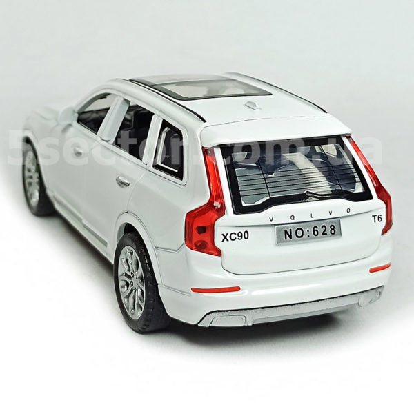 Volvo XC90 Коллекционная модель 1:32 Белый