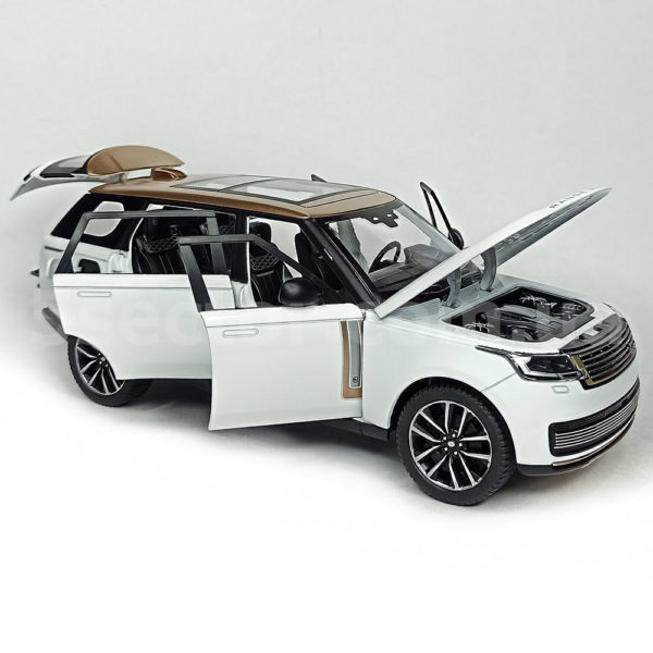 Land Rover Range Rover SV Модель 1:24 Белый