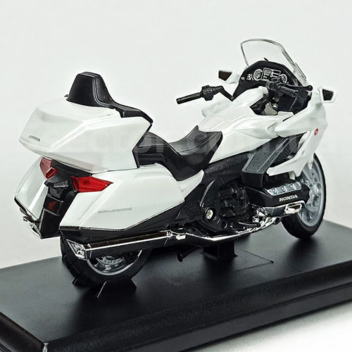 Honda Gold Wing Масштабная модель 1:18 Белый