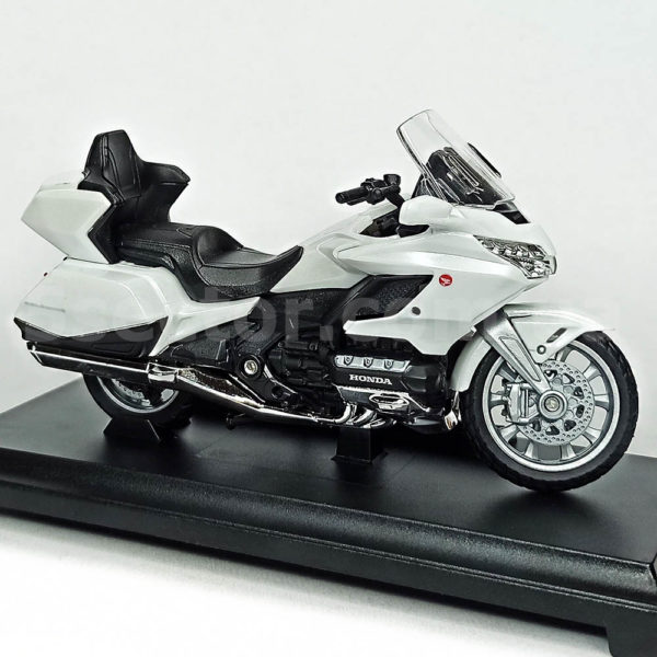 Honda Gold Wing Масштабная модель 1:18 Белый