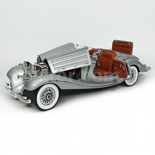 Mercedes-Benz 500K Масштабная модель 1:24 Серый