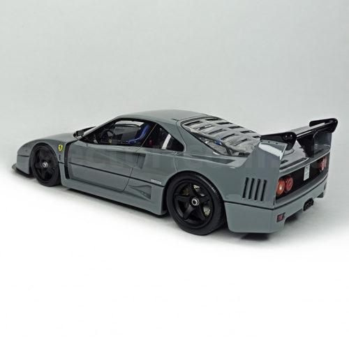 Ferrari F40 Competizione 1989 Модель 1:18 Серый