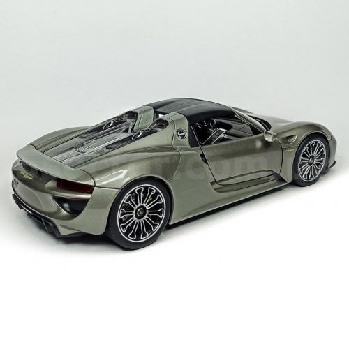 Porsche 918 Spyder Модель 1:18 Серый