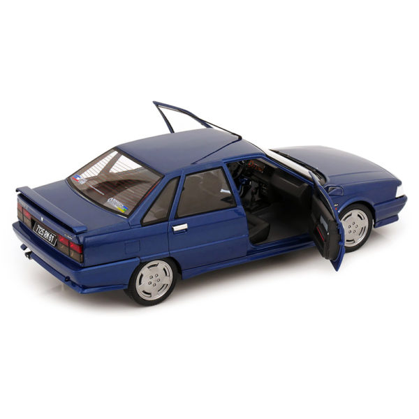 Renault 21 Turbo MK1 1988 Модель 1:18 Синий