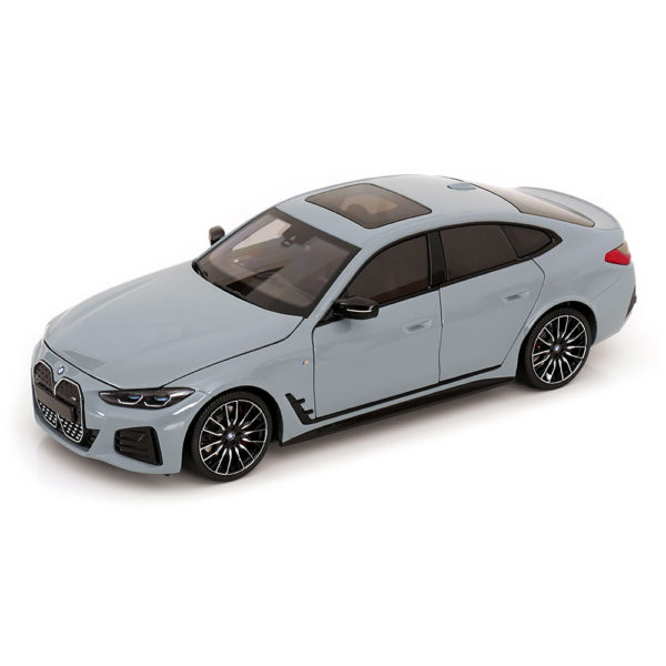 BMW i4 2022 Коллекционная модель 1:18 Серый